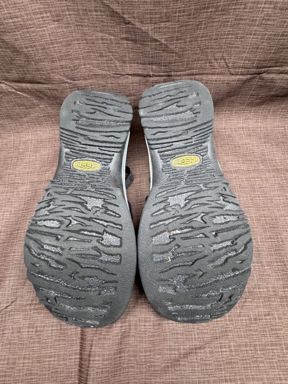 KEEN Rose Sandals Women's US 7.5 EU 38 Black Closed Toe Sport Outdoor - Picture 7 of 8